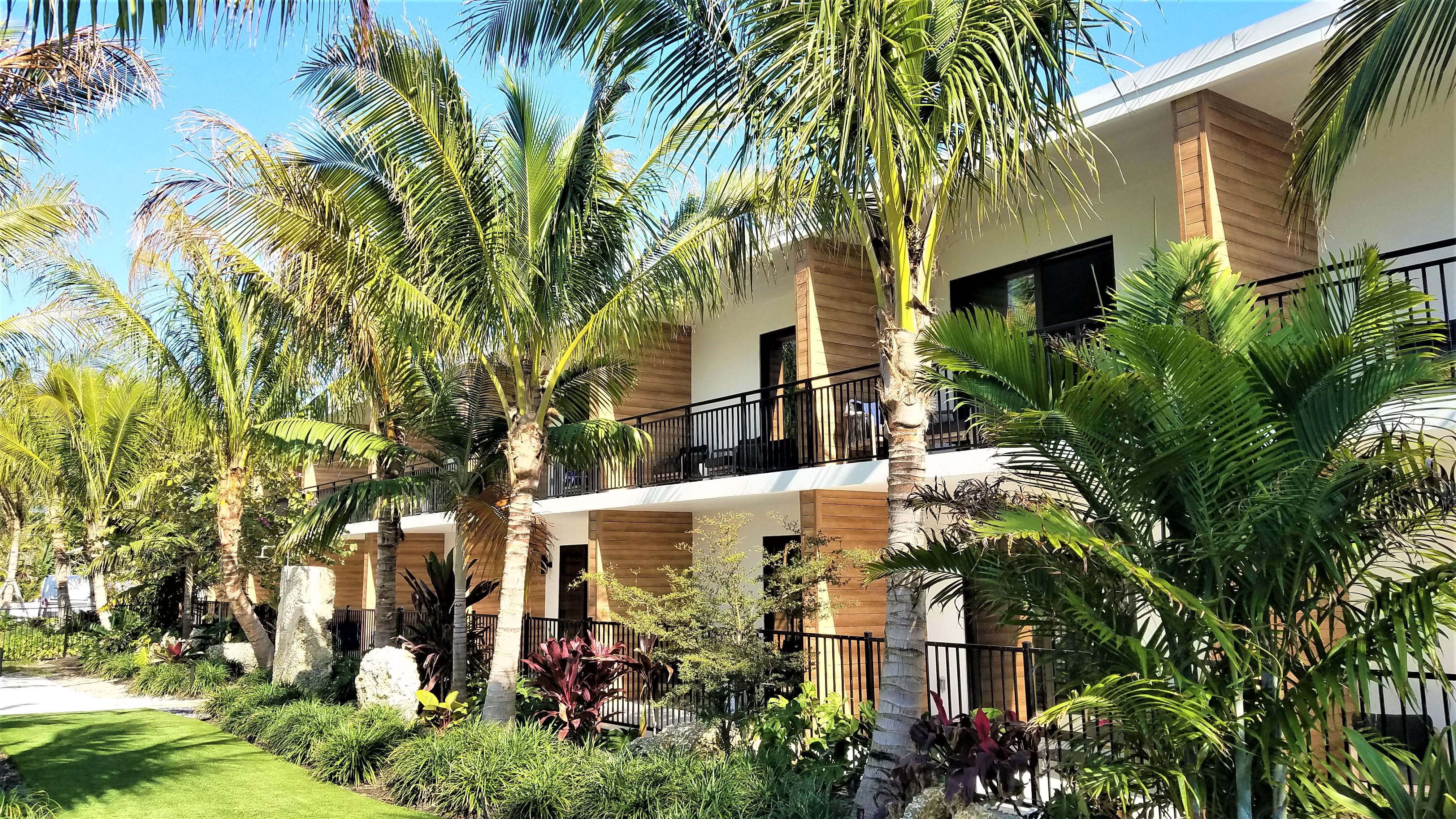 EBG-built coastal hotel — Gulf Coast barrier island